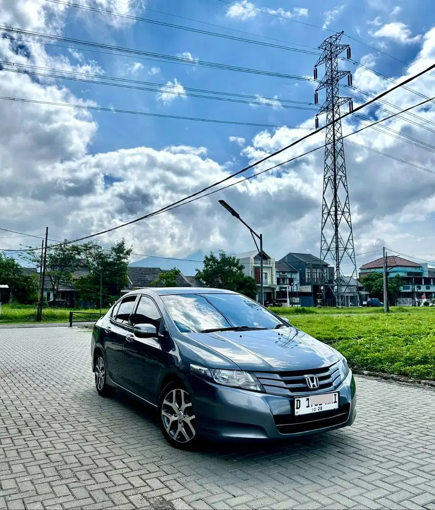 NO PR Honda City E 1.5 AT 2010 Matic Abu-abu 2011/2012 RS siap pakai