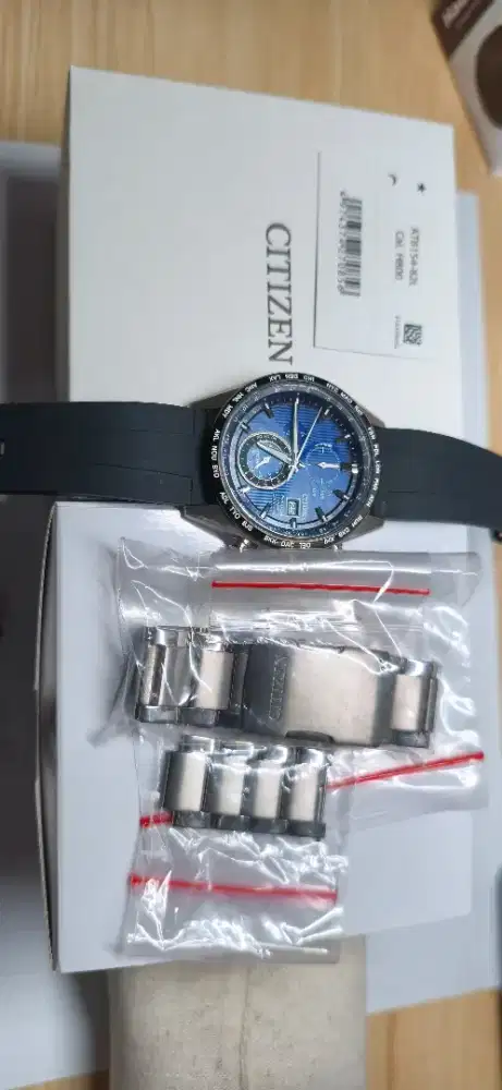 Citizen AT8154-82L Eco-Drive Radio Controlled