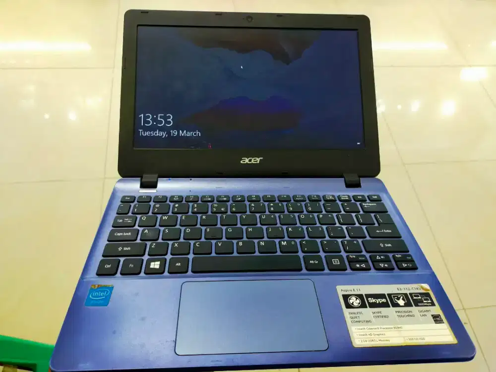 Dijual Acer aspire E3-112 Intel n2840 ram 4GB HDD 500GB Layar 11'6inch