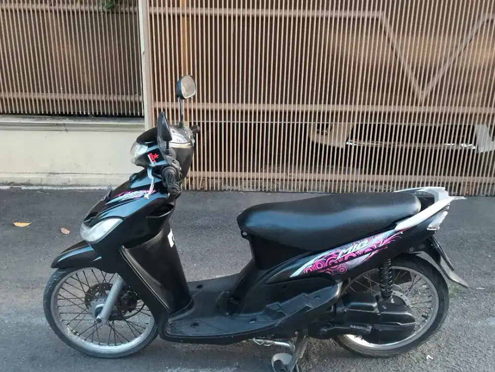 YAMAHA MIO SMILE 2011 MOTOR SEHAT SIAP PAKAI LANGSUNG