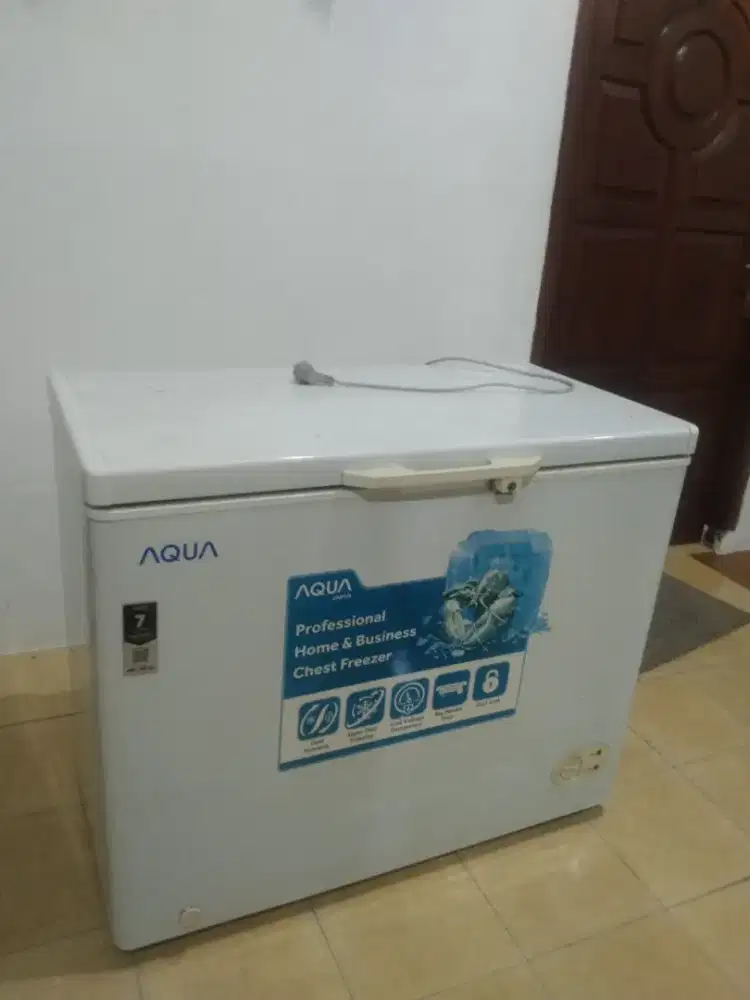 Frezzer box seperti baru