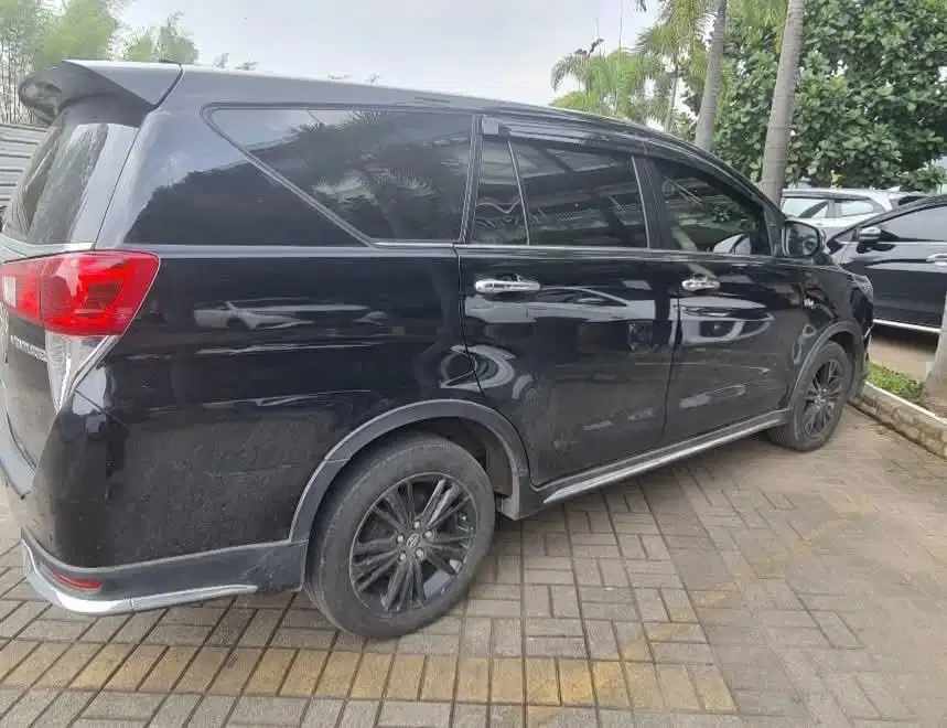 Toyota Kijang Innova 2017 Bensin