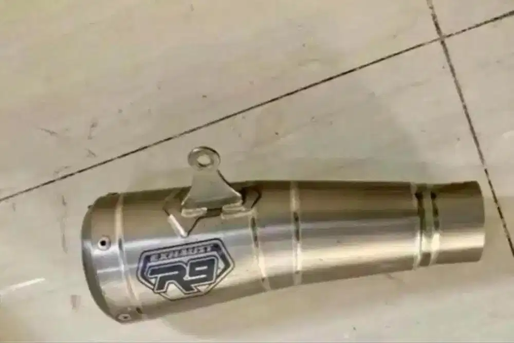 Knalpot Silincer R9 GP TITANIUM