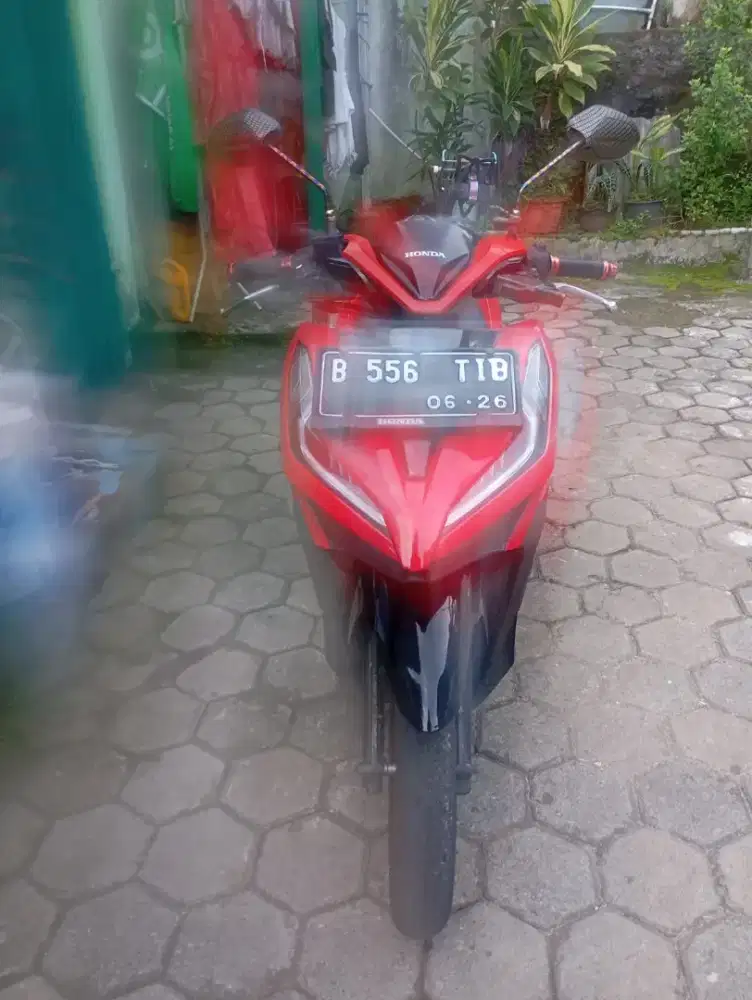 Assalamualaikum .jual honda vario 125 LED NEW.
