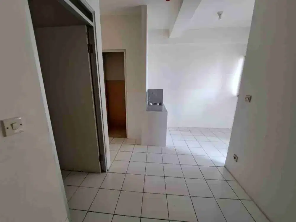 Apartemen Menteng Square Jakpus Matraman dilalui LRT 2BR dijual termurah