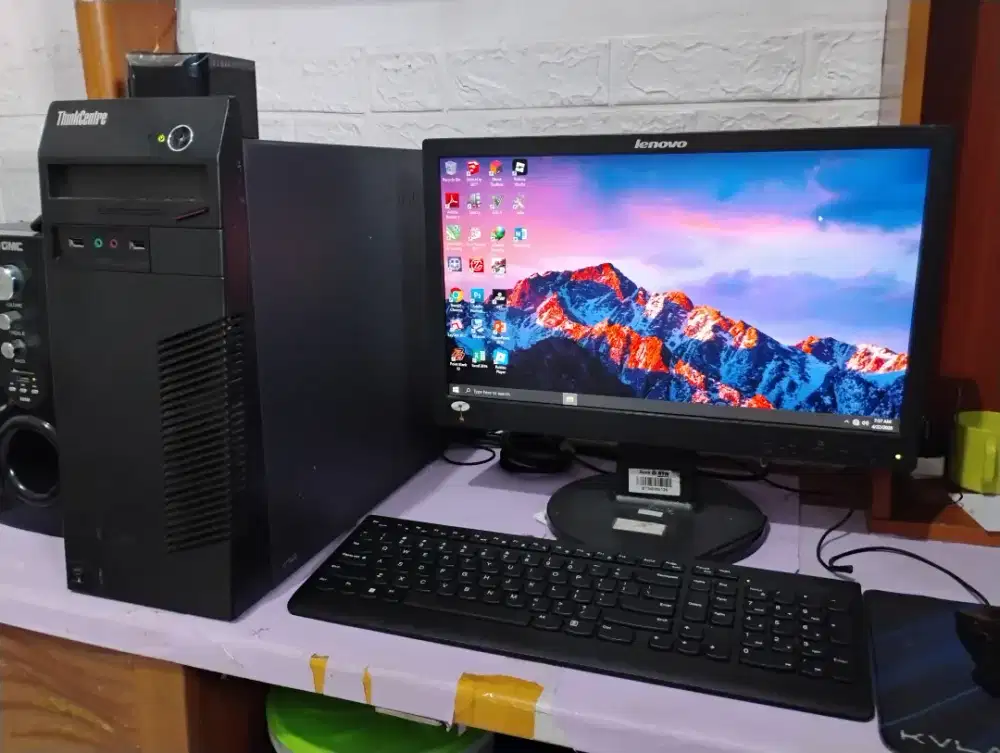 Pc editing dan gaming ringan / intel + ram 8gb + monitor 19inch lenovo