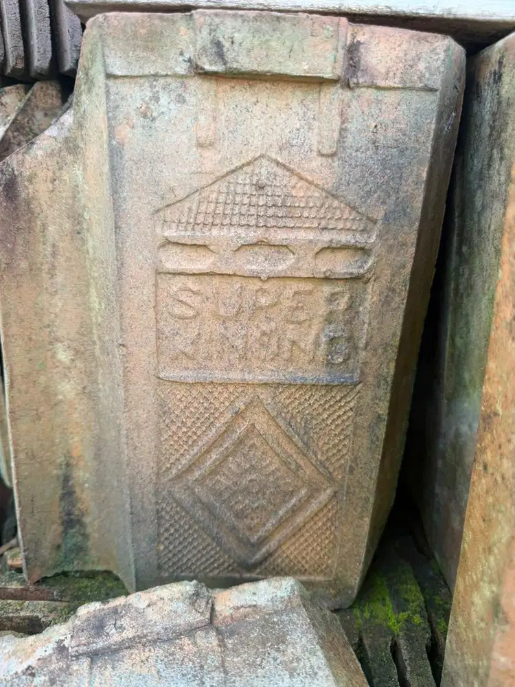 Genteng rumah 8000 pcs