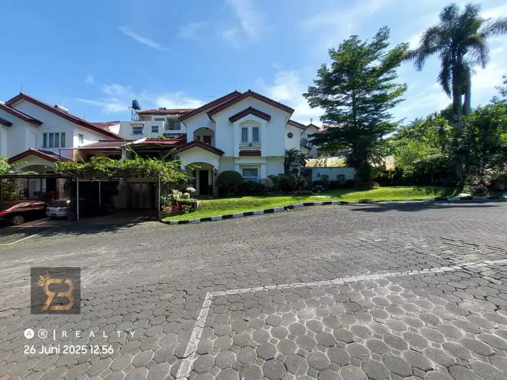 RUMAH MEWAH DI KAWASAN ELIT Alamanda Dago Permai Tubagus Ismail Dago Bandung
