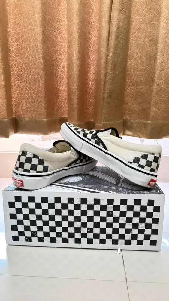 Vans slip on checkerboard preloved