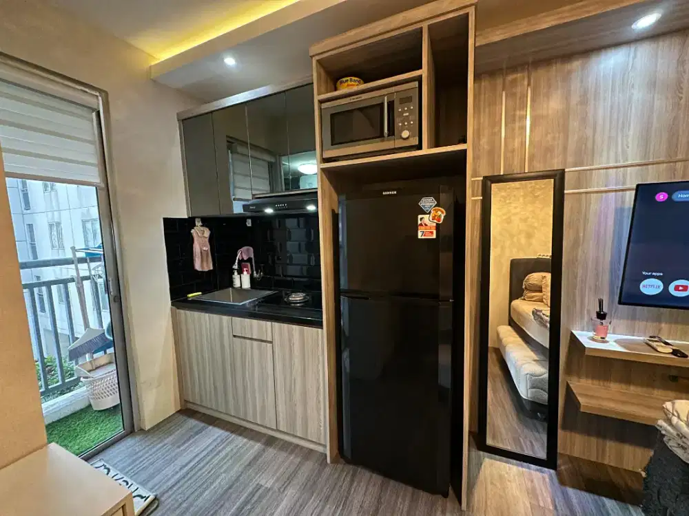Disewakan studio fullfurnis diatas mall Bassura city