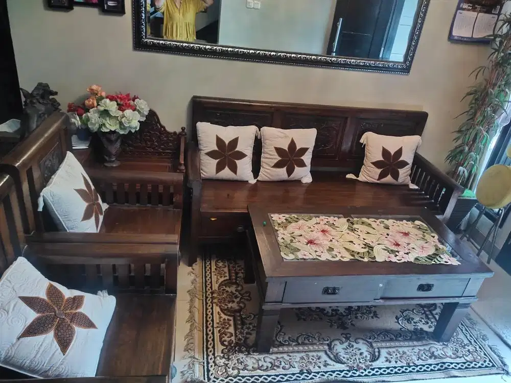 Dijual kursi tamu kayu jati tua