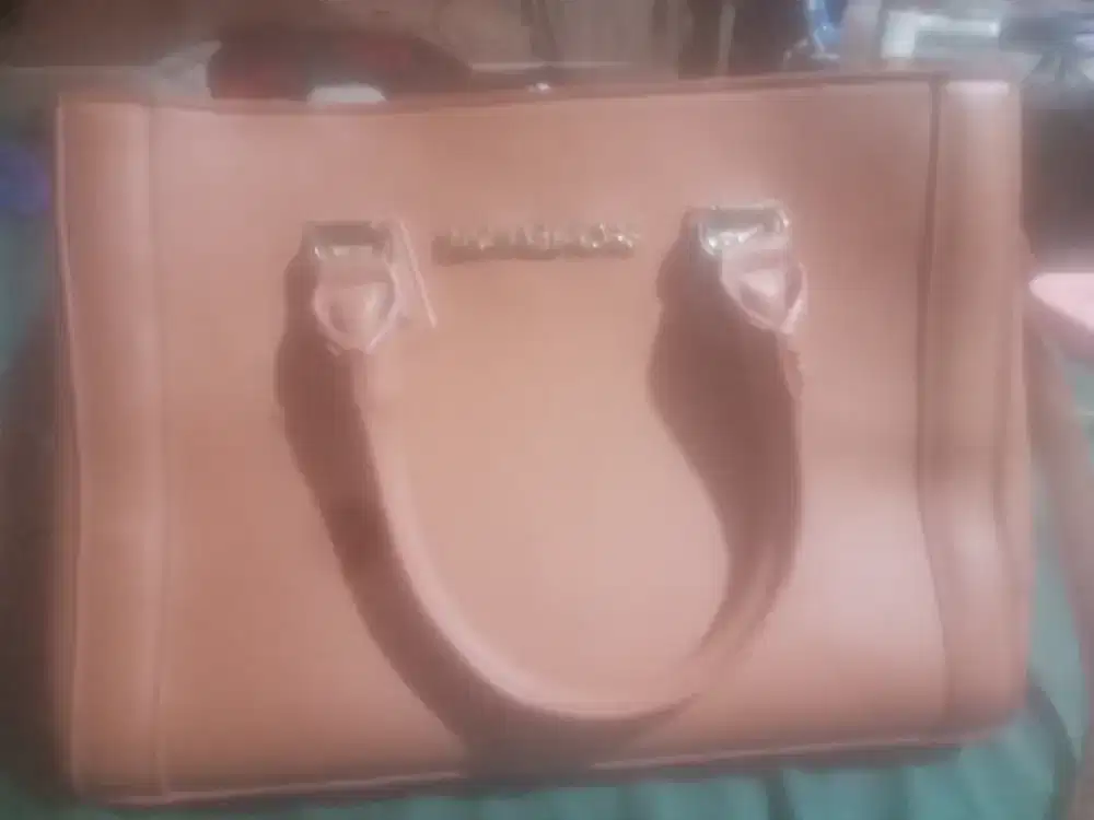 Jual tas Michael cross masih mulus