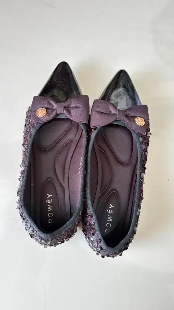 Preloved flatshoes Rowey