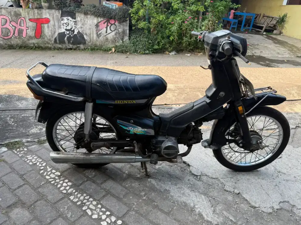 Astrea star THN 1995 plat B jakarta