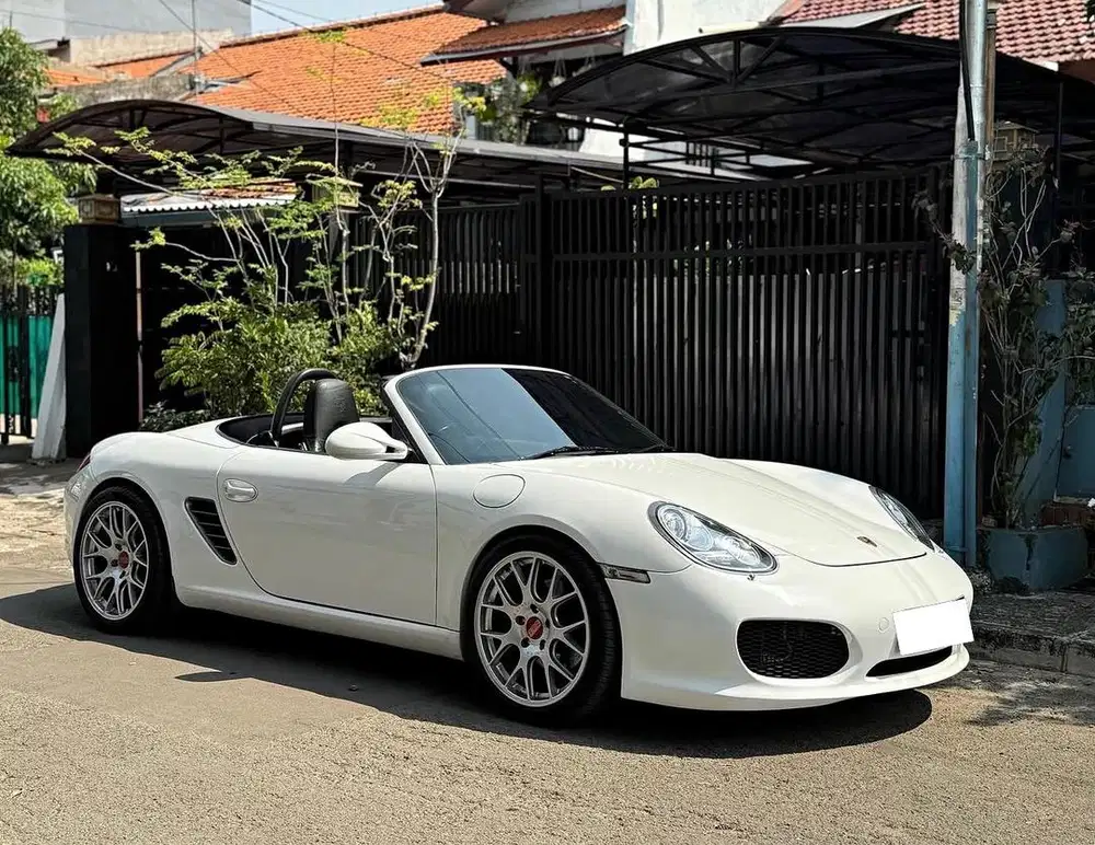 Porsche Boxster 987.2 2.9L PDK 2012 white on white