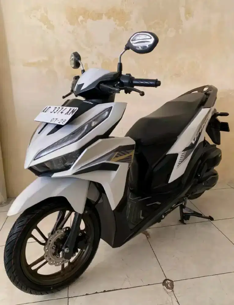 VARIO 125 ISS KEYLESS TAHUN 2022
