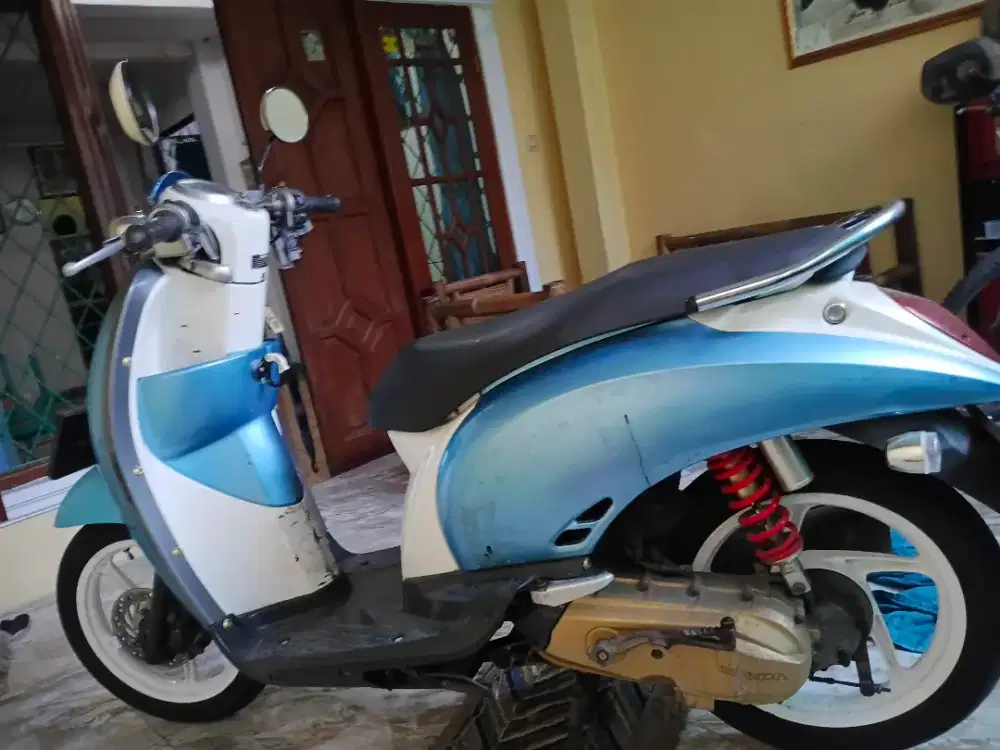 Honda scoopy 2012 mesin halus surat lengkap