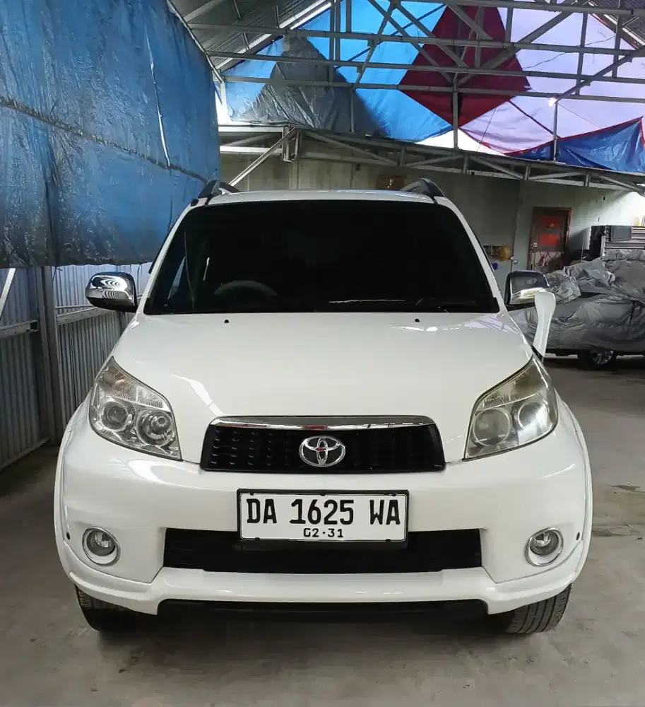 Toyota Rush TRDS Automatic 3 baris