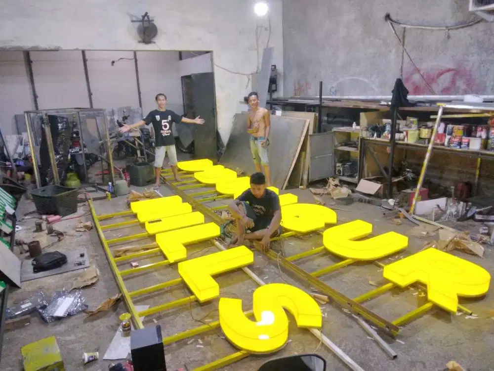 PEMBUATAN HURUF TIMBUL | LETTER SIGN | HURUF AKRILIK | HURUF GALVANIS