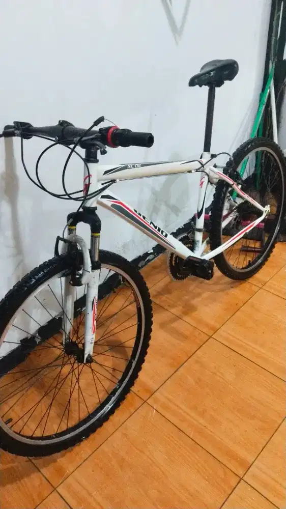 Sepeda commutet bike ring 26