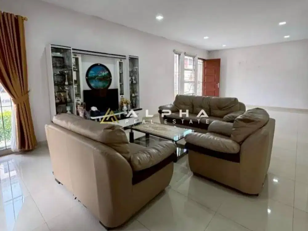 Dijual Rumah 3 Lantai Hook Grand Orchid Batam Center Unfurnished