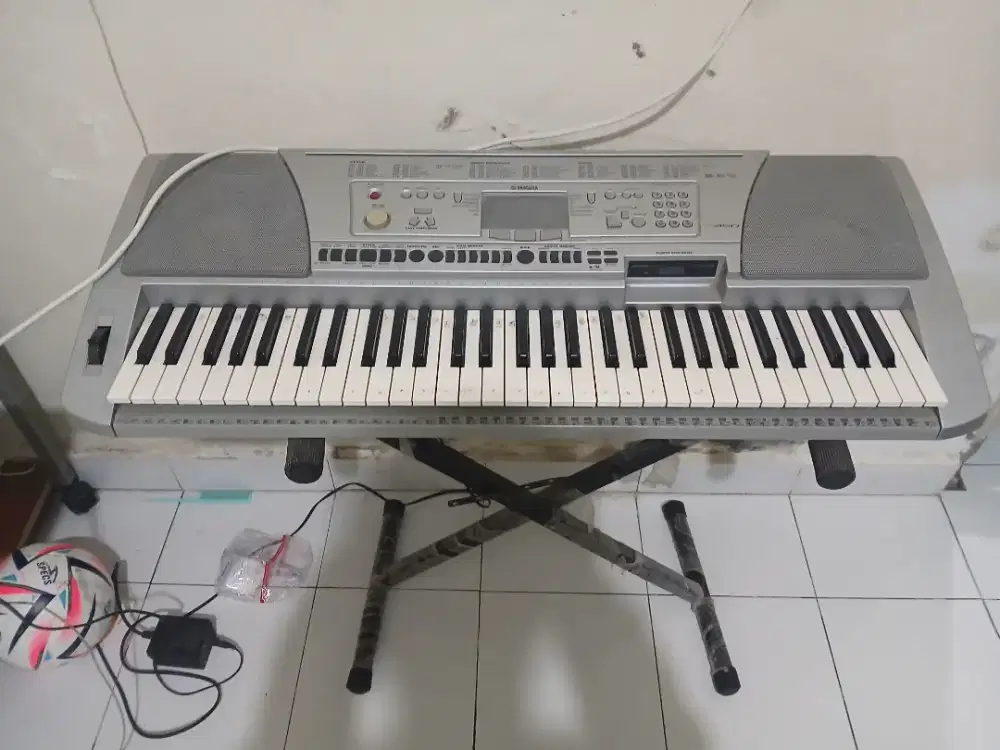 Yamaha PSR-450 keyboard