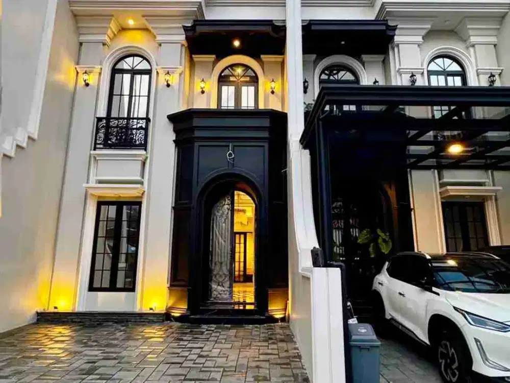 Rumah modern classic dalam townhouse belakang ragunan