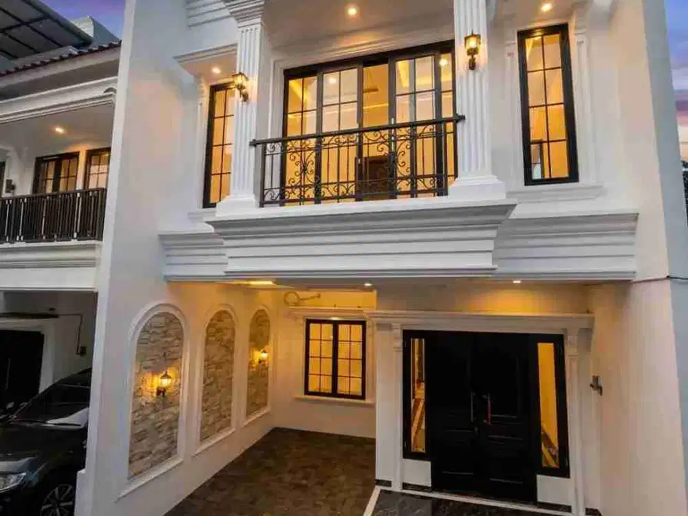 Rumah dalam cluster startegis pinggir jalan raya akses 2 mobil