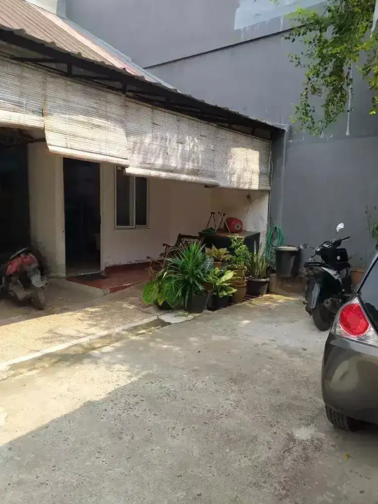 Di jual rumah 1.5 lantai dalam cluster di jatimakmur