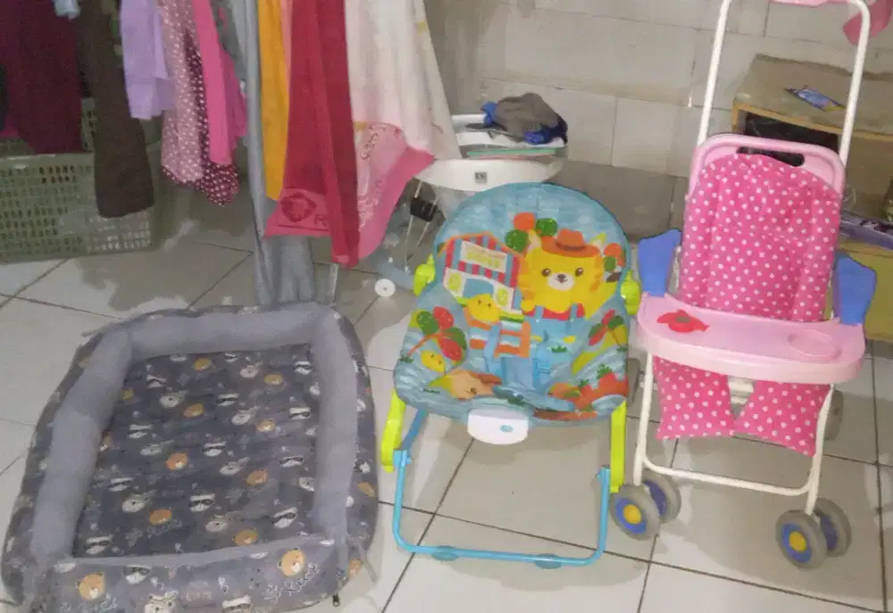 Kasur, ayunan,stroller