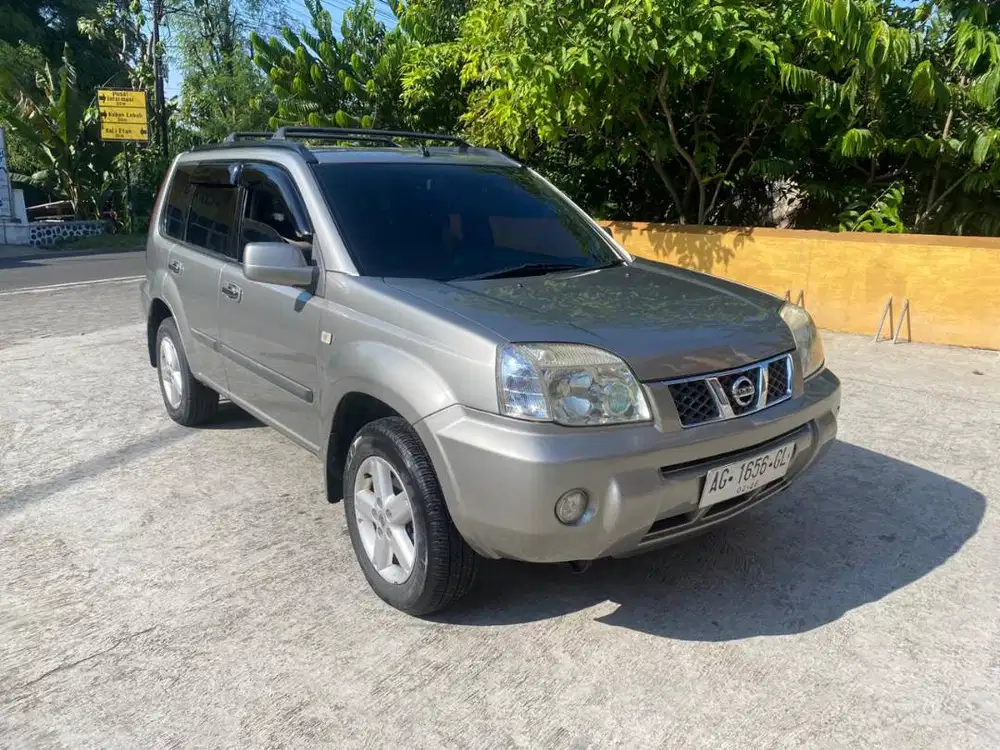 2007 Nissan Xtrail 2.0 Plat AG Bagus mobil bekas sekoto kediri jatim