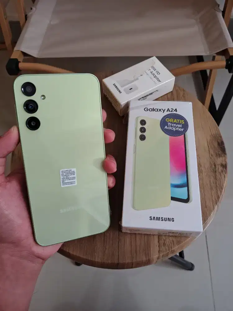 Samsung Galaxy A24 Fullset with Adapter Charger