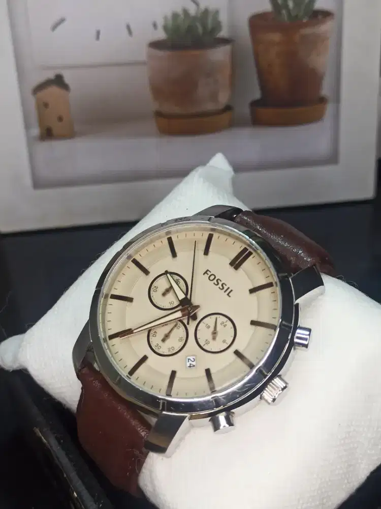Jam bekas  FOSSIL BQ2144SET