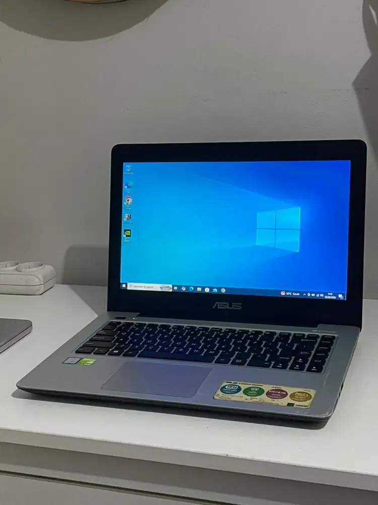 ASUS A456U Intel Core i5 7200U 4/1TB