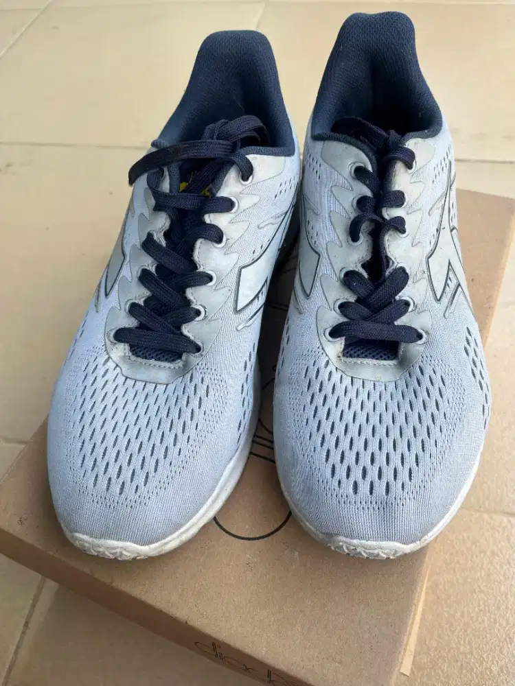 Sepatu Diadora HAFUZA