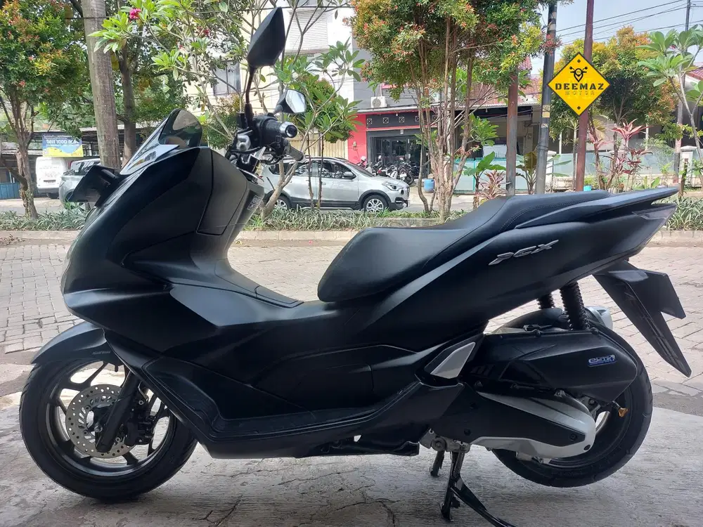 (DP 500)‼️ PCX 160 CBS Hitam 2022 Cash, Kredit & Tukar Tambah
