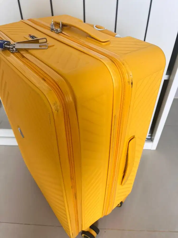 Koper Hardcase Kuning Besar – Ada Kunci TSA