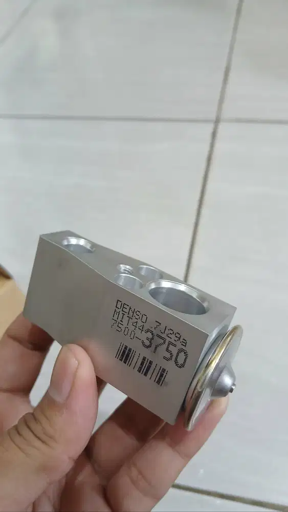 Ekspansi Expansi Valve Expansion AC Toyota Avanza Old