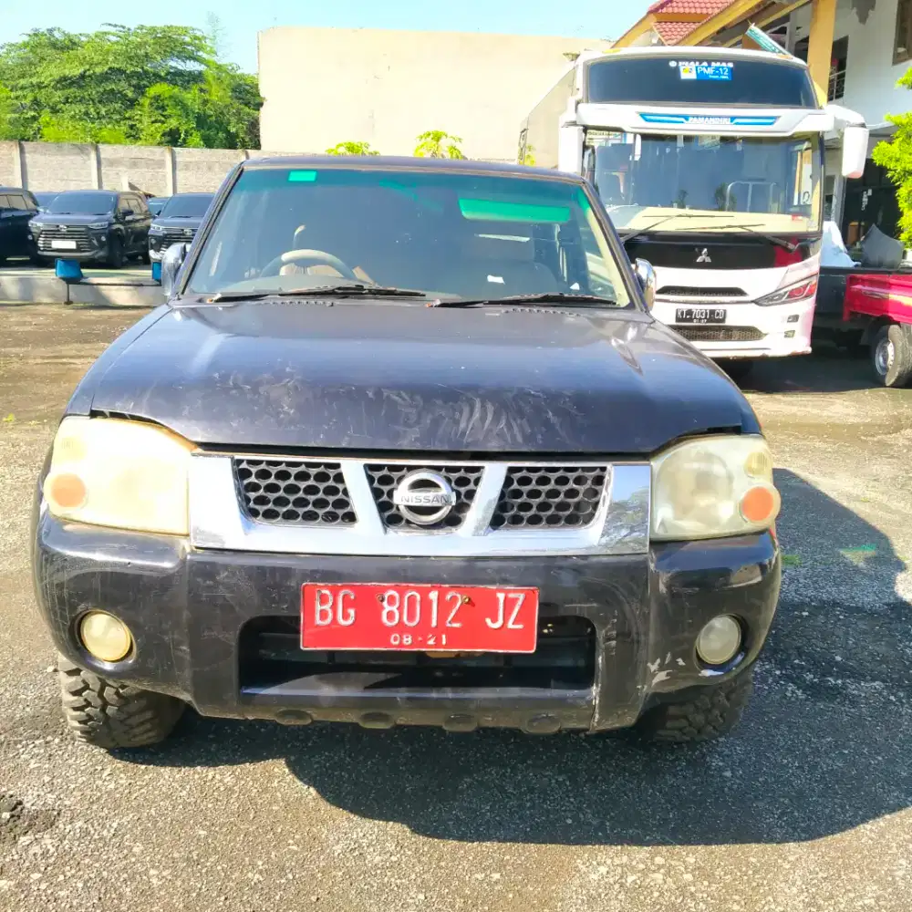NISSAN FRONTIER DC 3.0 MT 2006 HITAM