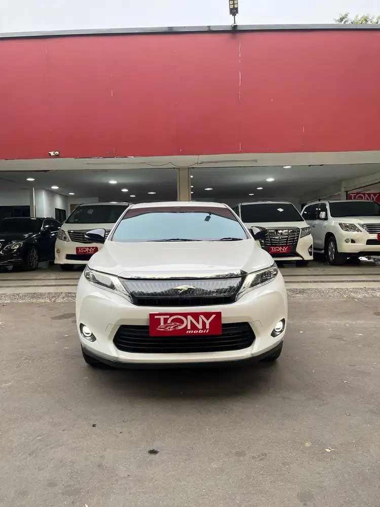 Toyota New Harrier DP 10jt Saja 2015 Putih