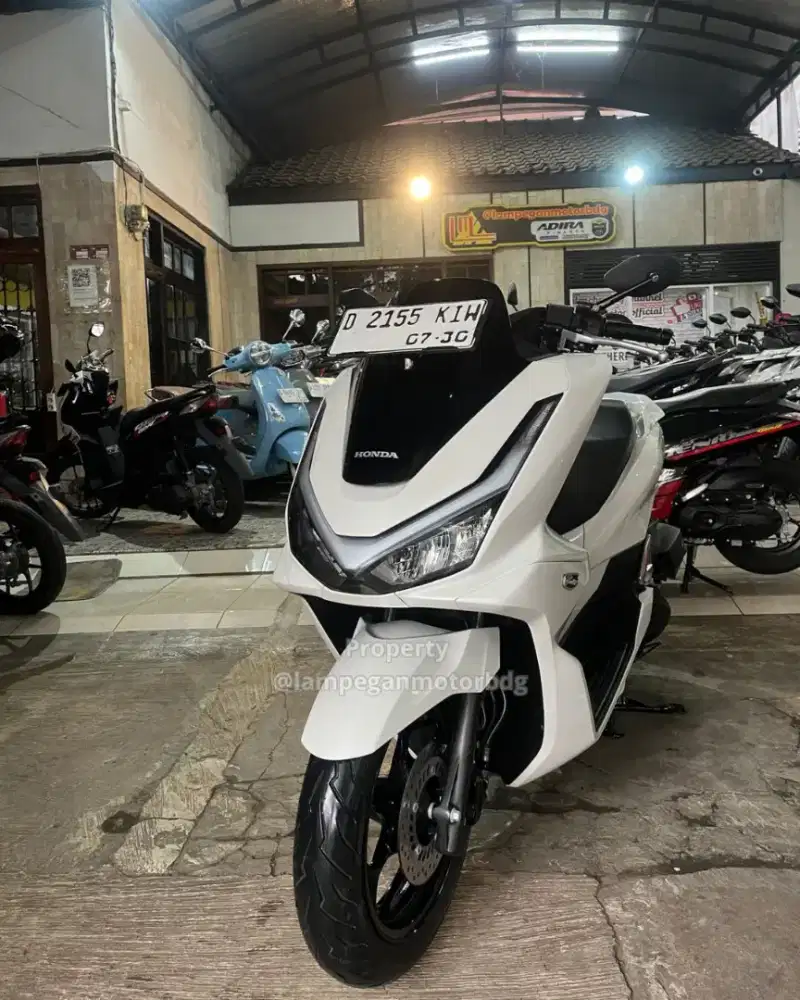 Honda New PCX 160 cbs 2025