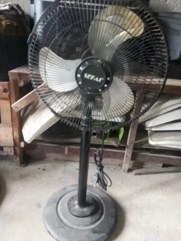 Kipas angin 12 in sekai