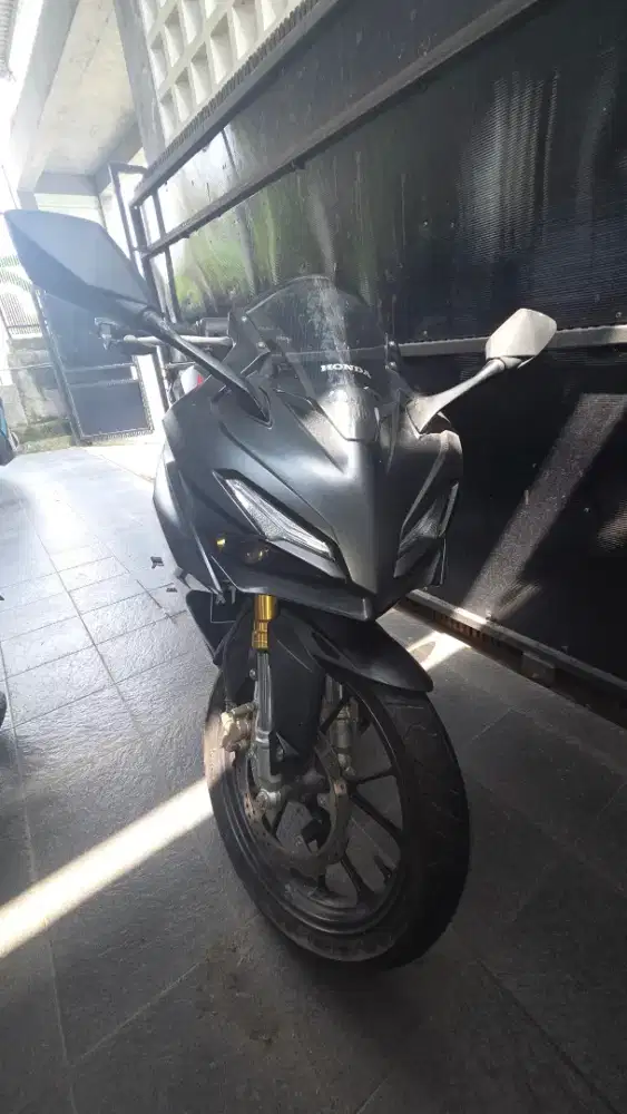Dijual Honda CBR 150R