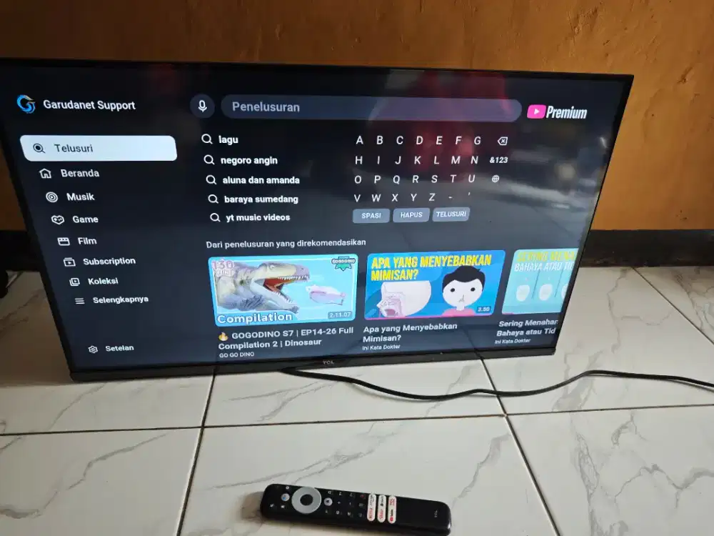 DIJUAL SMART TV MERK TCL 32 INCH