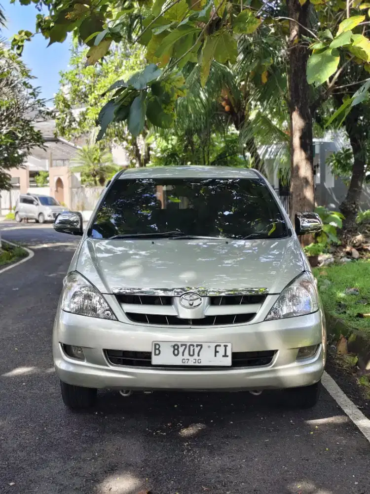 Kijang innova E Manual 2006