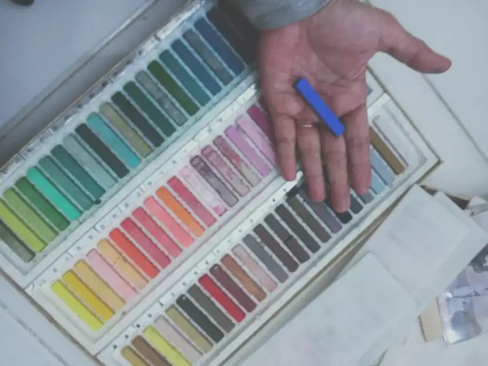 Holbein Oil Pastel seperti pensil warna