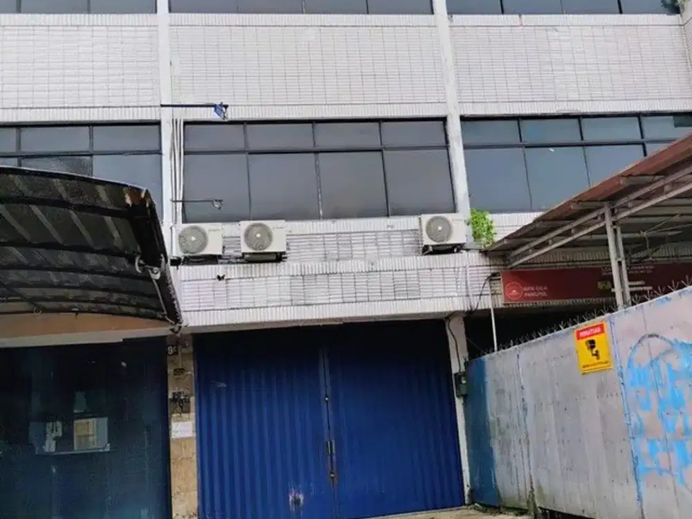 Ruko 3,5 Lantai H. Nawi Radio Dalam dekat ke MRT H.Nawi