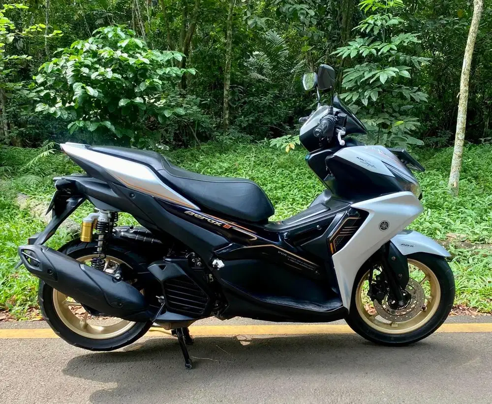 Yamaha Aerox New Keyless ABS MULUSSS Pajak Hidup Panjang