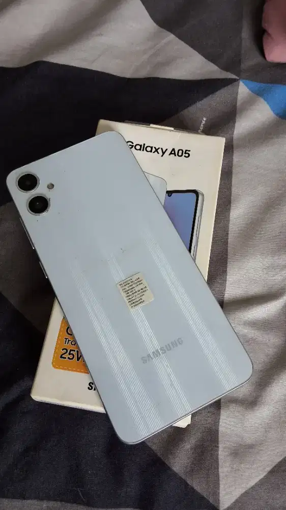 Samsung a05 4gb 64gb resmi