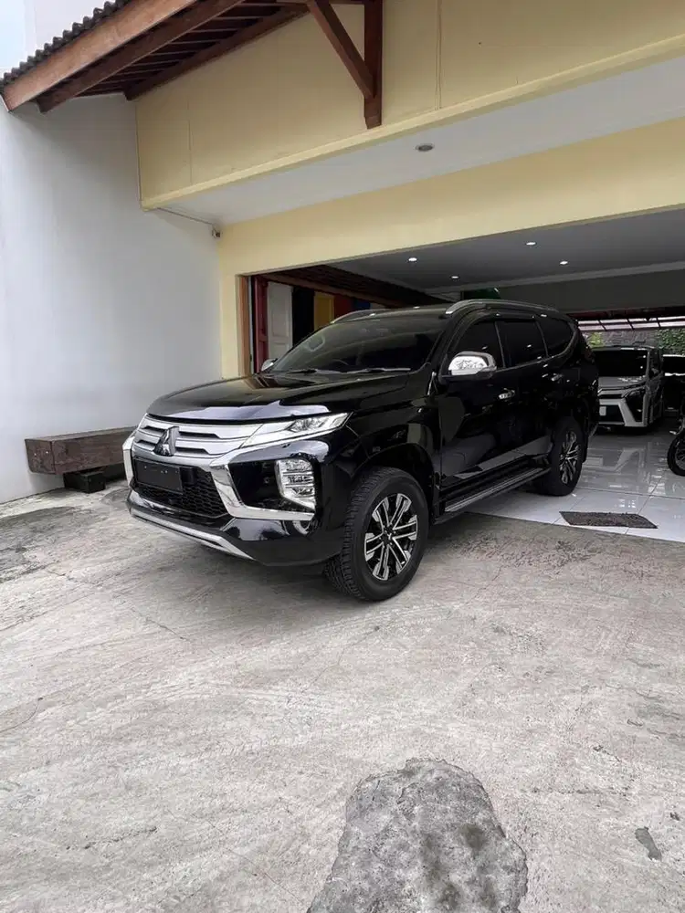 PAJERO DAKAR ULTIMATE 4x4 (like new)